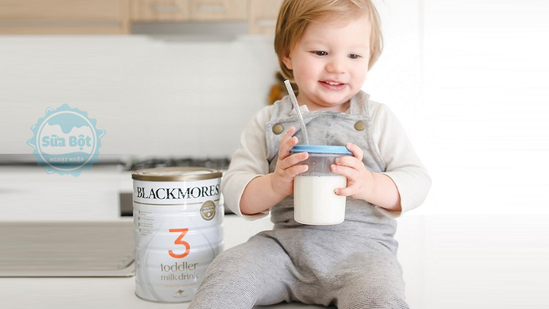 Sữa Blackmores số 3 chính hãng, đảm bảo chất lượng đang bán giá hấp dẫn tại Sữa Bột Ngoại Nhập