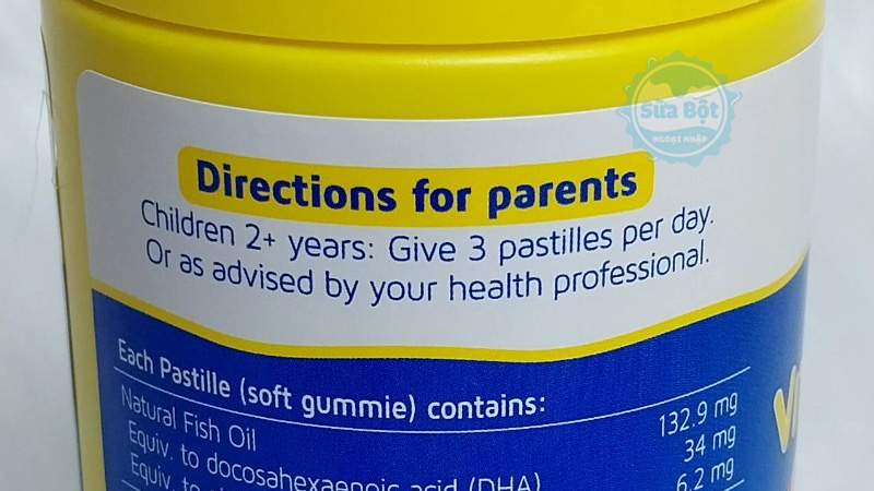 Trẻ dùng 3 viên kẹo dẻo Nature's Way Kids Smart Vita Gummies Omega-3 DHA Fish Oil mỗi ngày