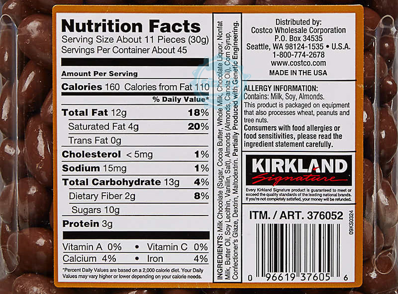 Bảng thành phần của socola sữa hạnh nhân Kirkland Milk Chocolate Almonds