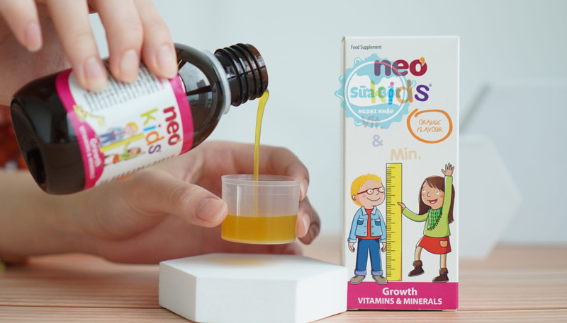 Vitamin tổng hợp Neo Kids Growth uống theo liều lượng khuyến nghị phù hợp với độ tuổi của từng trẻ