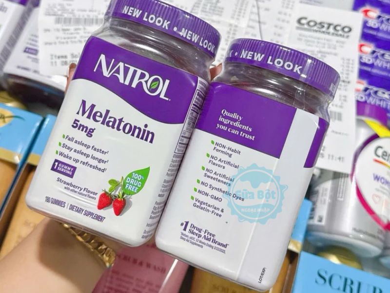 Kẹo dẻo ngủ ngon Natrol Gummies Melatonin 5mg ở dạng viên kẹo dễ dùng