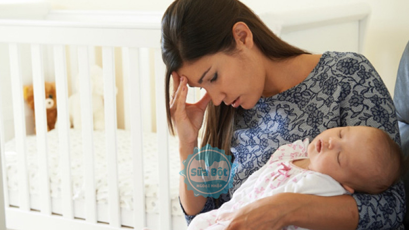 Mẹ bị căng thẳng, stress sau sinh có thể dẫn đến tình trạng mất sữa