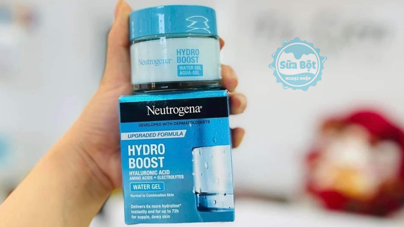 Kem dưỡng ẩm Neutrogena Hydro Boost Aqua Gel bản Pháp 50ml chất kem mỏng nhẹ, mùi dễ chịu