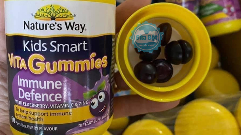 Kẹo dẻo Nature's Way Kids Smart Vita Gummies Immune Defence sử dụng liều lượng tùy vào từng độ tuổi