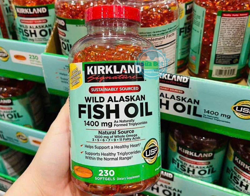 Kirkland Wild Alaskan Fish Oil 1400mg được làm từ nguyên liệu cá ở vùng biển nước sạch Alaska