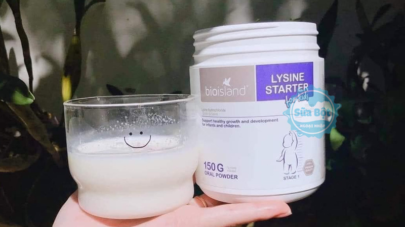 Uống bột Bio Island Lysine Starter theo liều lượng được khuyến cáo hằng ngày