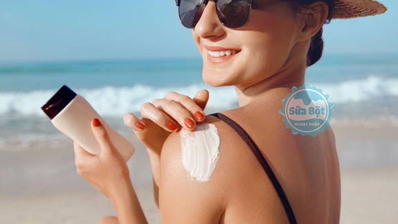 Thoa kem chống nắng theo hướng dẫn để bảo vệ da hiệu quả