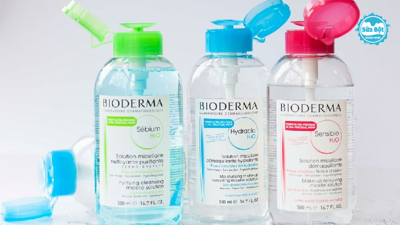 Kết cấu của dòng nước tẩy trang Bioderma lỏng nhẹ, không màu