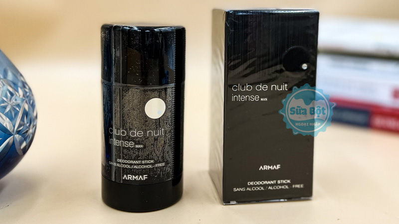 Lăn khử mùi Armaf Club De Nuit Intense Man dạng sáp, dễ sử dụng cho nam giới