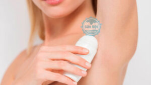 Không bị hôi nách có nên dùng lăn nách không?