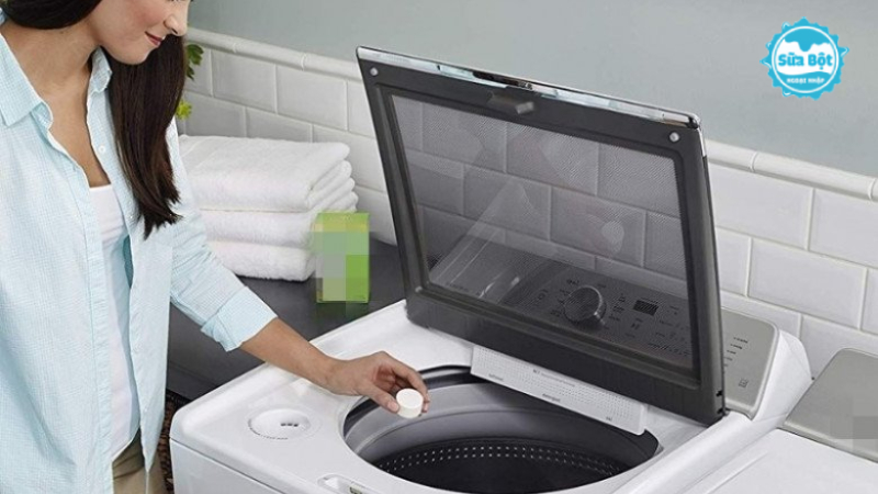 Có cần thiết sử dụng viên tẩy vệ sinh máy giặt không?