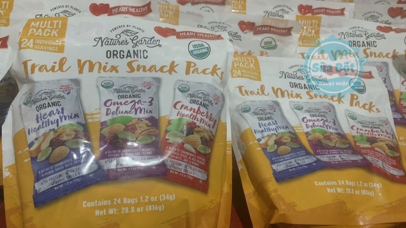 Hạt tổng hợp Nature’s Garden Organic Trail Mix Snack Packs làm từ nguyên liệu hữu cơ không gây biến đổi gen Hạt tổng hợp Nature’s Garden Organic Trail Mix Snack Packs làm từ nguyên liệu hữu cơ không gây biến đổi gen