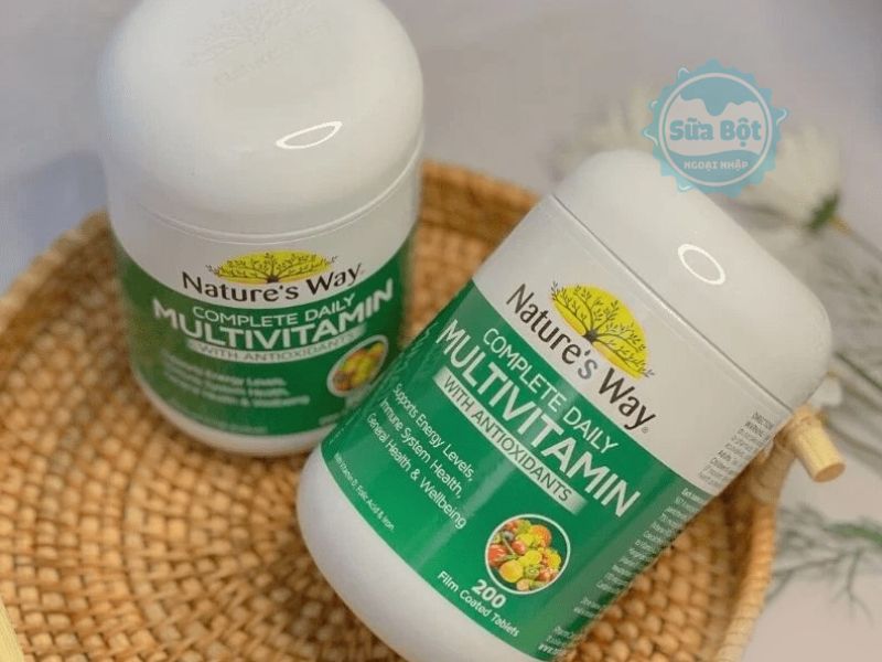 Nature’s Way Complete Daily Multivitamin cung cấp năng lượng, hỗ trợ sức khỏe tổng thể Nature’s Way Complete Daily Multivitamin cung cấp năng lượng, hỗ trợ sức khỏe tổng thể
