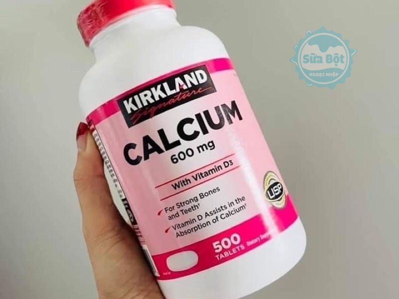 Kirkland Calcium 600mg Vitamin D3 giúp phòng ngừa nguy cơ bị loãng xương Kirkland Calcium 600mg Vitamin D3 giúp phòng ngừa nguy cơ bị loãng xương