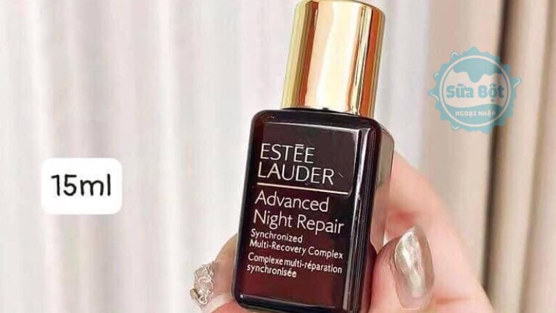 Estee Lauder Advanced Night Repair cung cấp độ ẩm, dưỡng da mềm mại Estee Lauder Advanced Night Repair cung cấp độ ẩm, dưỡng da mềm mại