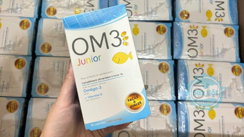 Dầu cá OM3 Junior sản xuất với nguồn dầu cá tự nhiên Dầu cá OM3 Junior sản xuất với nguồn dầu cá tự nhiên