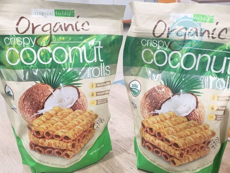 Bánh quế dừa Tropical Fields Organic Crispy Coconut Rolls sau khi mở túi có thể dùng ngay