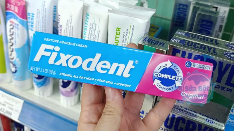 Keo dán răng giả Fixodent Original giúp giữ hàm răng giả cố định
