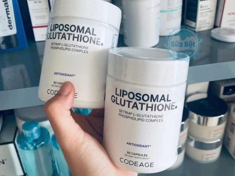 Người lớn dùng 2 viên uống Liposomal Glutathione mỗi ngày Người lớn dùng 2 viên uống Liposomal Glutathione mỗi ngày