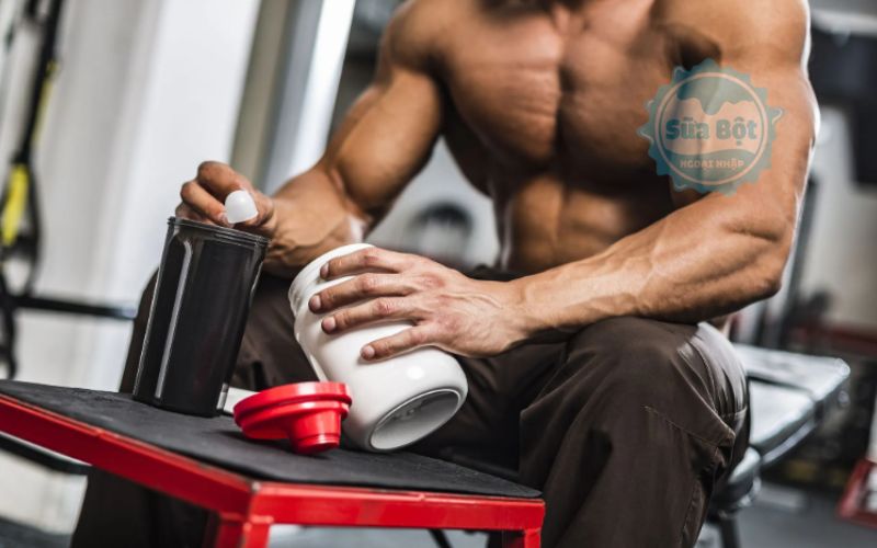 Creatine giúp tăng cường phục hồi và phát triển cơ bắp