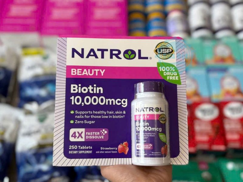 Viên ngậm Natrol Biotin Beauty 10 000 mcg hòa tan nhanh chóng, có thể nuốt mà không cần đến nước Viên ngậm Natrol Biotin Beauty 10 000 mcg hòa tan nhanh chóng, có thể nuốt mà không cần đến nước