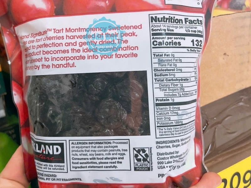 Cherry sấy khô Kirkland Whole Dried Tart Montmorency Cherries và thành phần