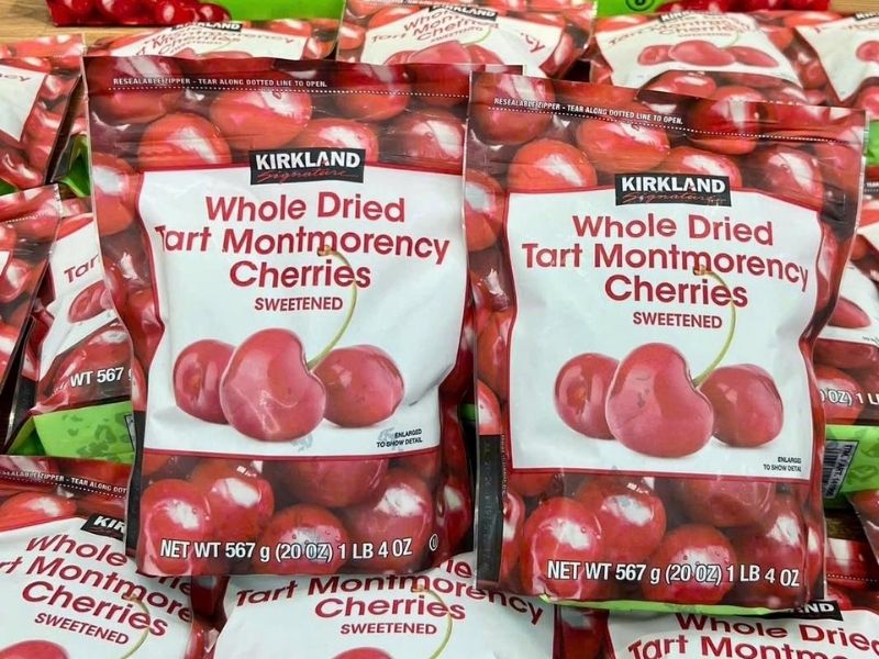 Cherry sấy khô Kirkland Whole Dried Tart Montmorency Cherries giá tốt tại Sữa Bột Ngoại Nhập