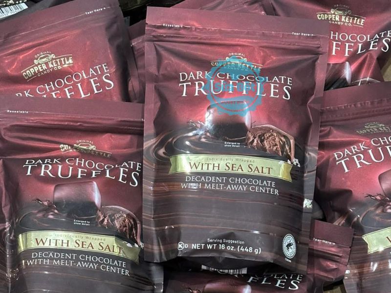 Copper Kettle Dark Chocolate Truffles With Sea Salt mua giá tốt tại Sữa Bột Ngoại Nhập