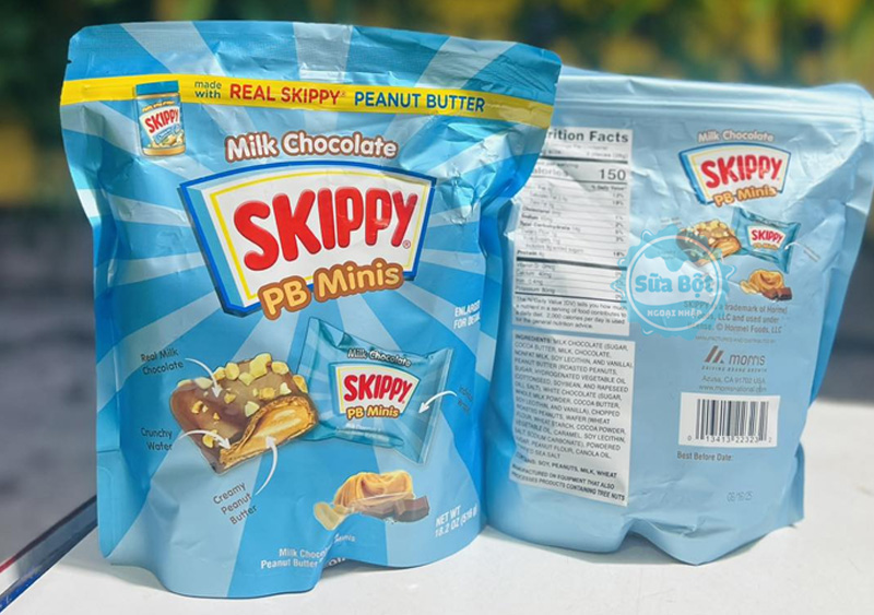 Skippy PB Minis Milk Chocolate kết hợp socola sữa, bơ đậu phộng, bánh xốp, hạt đậu phộng hấp dẫn