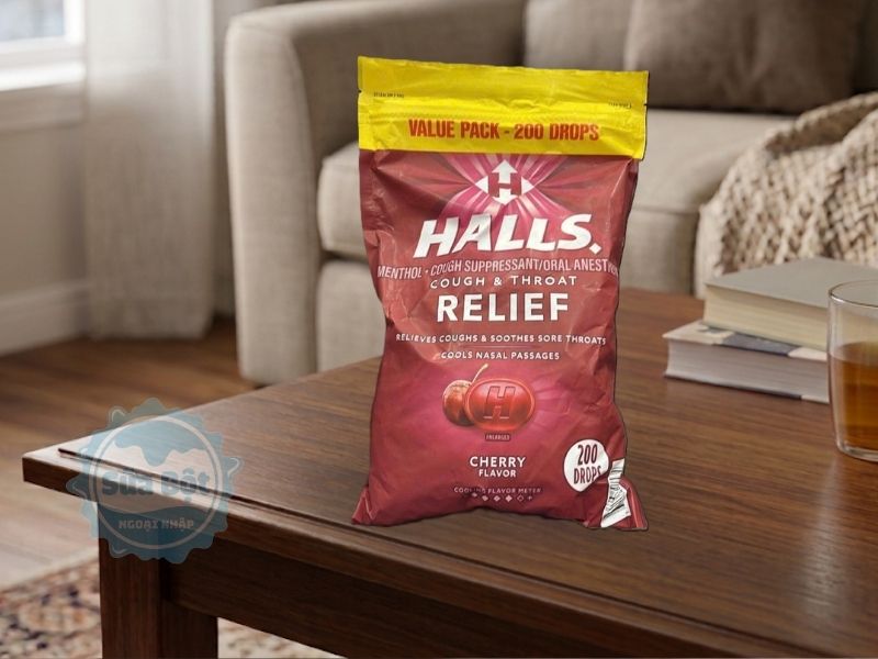 Kẹo ngậm Halls Relief vị Cherry sử dụng 